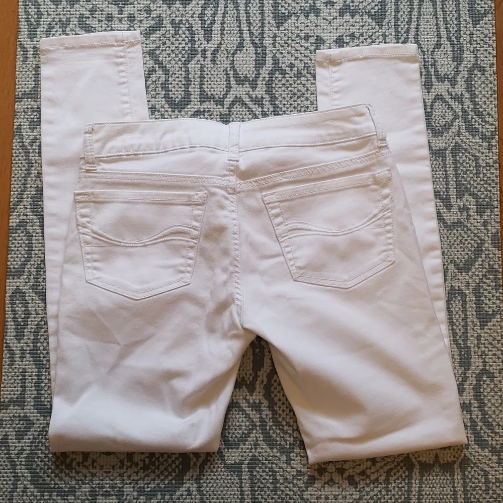 SO Kohls White Jeans - Picture 2 of 4